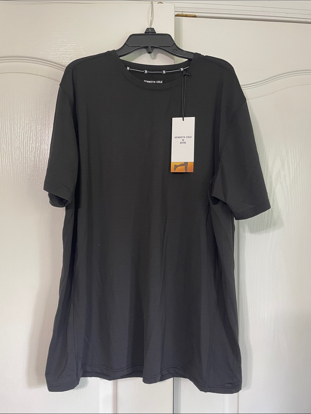 Kenneth Cole Black Tech Short Sleeve Crewneck Tee
